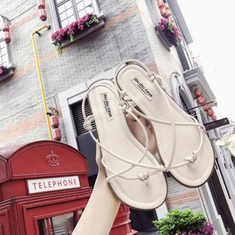 

Korean Style Women Ladies Cross-tied Sandals Buckle Ankle Hollow Out Open Toe Gladiator Style Sandals Flats Breathable Non-slip
