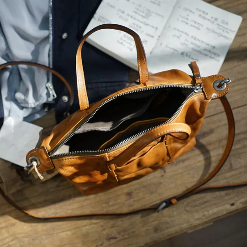 AETOO Retro handmade cowhide leather hand shoulder slung diagonal package casual small Sen dumplings package ladies women