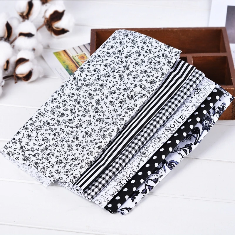 7pcs Black and White Dozzlor 6/7 шт. 50x50 см Ассорти тканевый Комплект квадраты наборы тканей не повторяются с принтовым дизайном и надписью «Цветочный из хлопчатобумажной ткани для шитья - Цвет: 7pcs Black and White