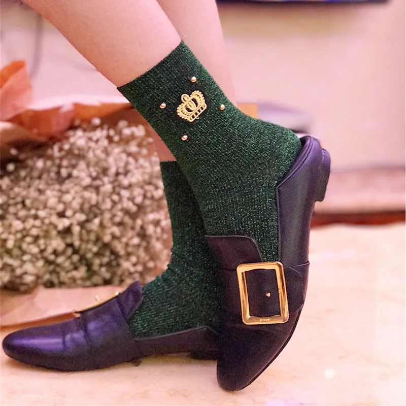 Яркий Mujer винтажная Корона Для женщин носки с бусинами женские оптом уличной Harajuku Для женщин хлопок Новый год Роскошные носок