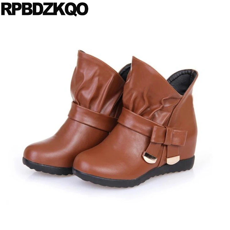 wide short boots