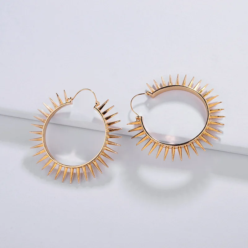 

New Bohemian Round Sun Flower Metal Alloy Hoop Earrings For Women Geometric Gold Silver Hollow Earrings Jewelry