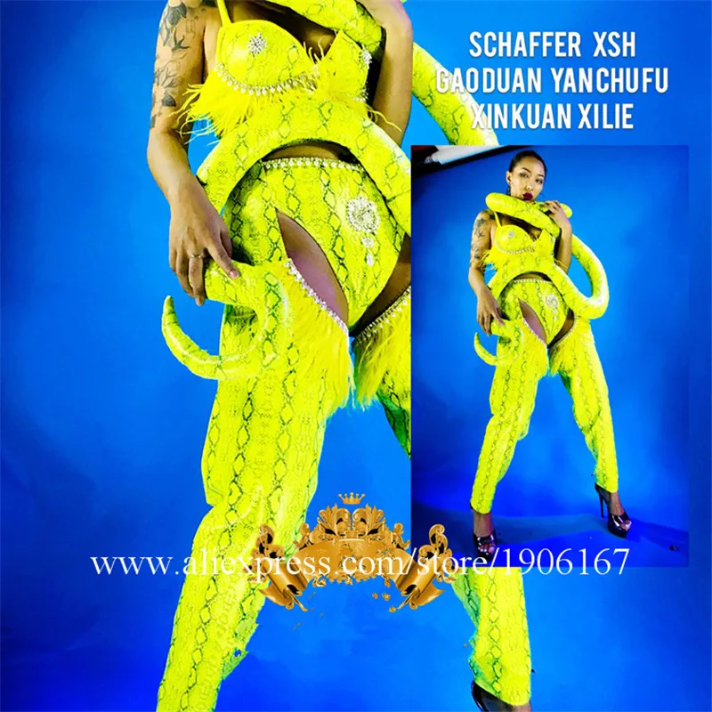 Nightclub GOGO female models sexy fluorescent gold python skin pattern costumes female singer costumes3