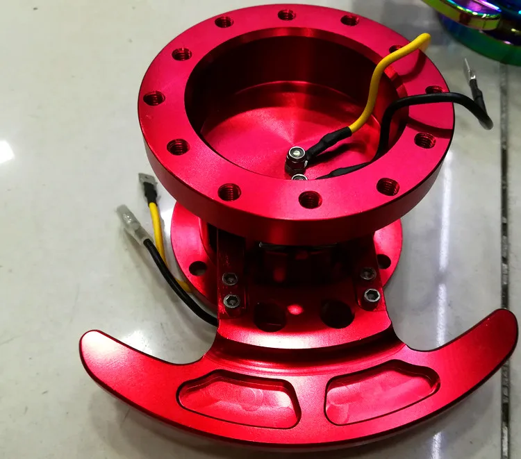 

Tilting and removable base for racing steering wheel quick dismantler GTC competitive upturn and quick disassembly