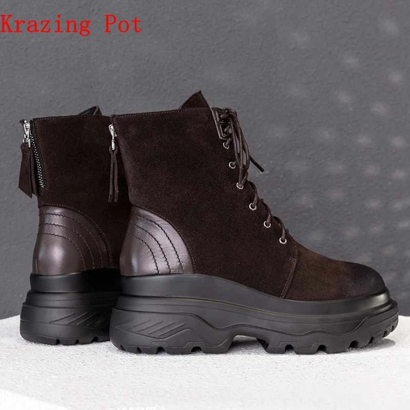 

Krazing Pot new cow suede round toe round punk design elegant women wedges thick bottom model catwalk streetwear ankle boots L37