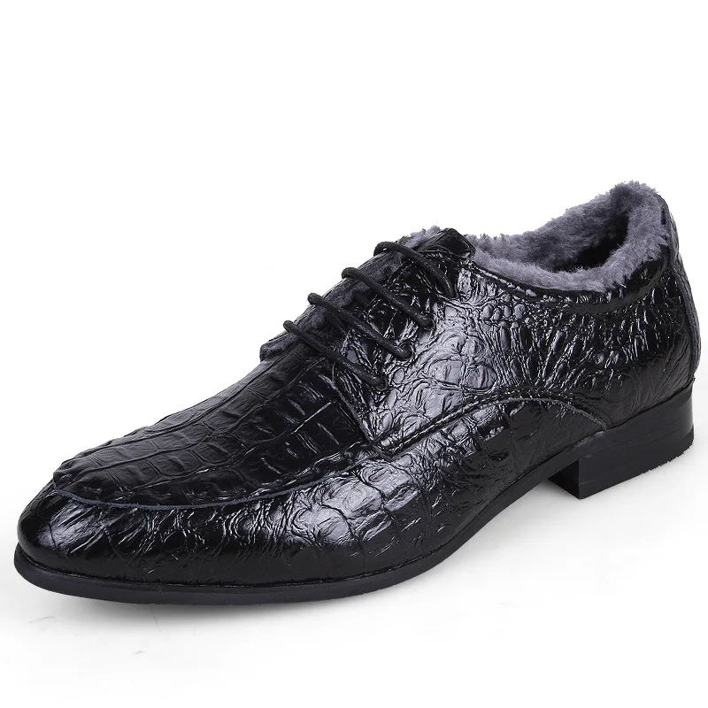 Зимняя мужская деловая обувь на плоской подошве, Мужские модельные туфли из натуральной кожи, Теплая мужская обувь с острым носком и узором «крокодиловая кожа», официальная Мужская обувь размера плюс 36-50 - Цвет: Черный