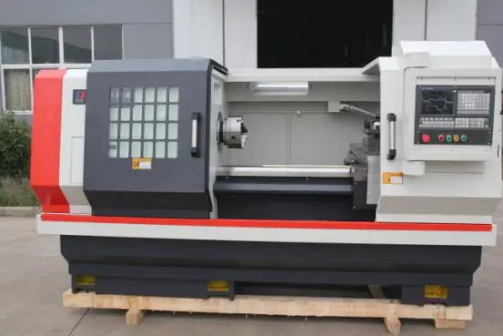 CK6152E CNC metal lathe machine with heavy duty gears