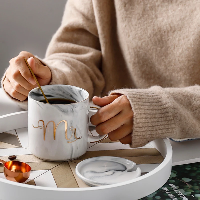 Ручная роспись креативная керамическая MS/Mrs кофейная кружка молочный чай мраморная чашка золотая линия фарфор для влюбленных Свадьба юбилей подарочная коробка