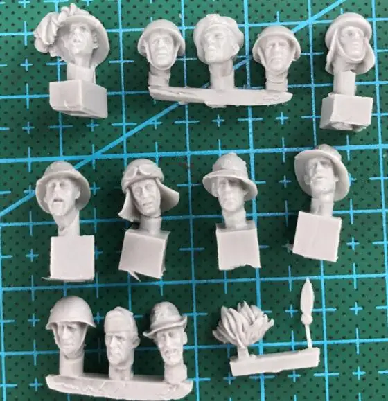 

1/35 Modified Parts Italy Head For Soldiers 12pcs/set