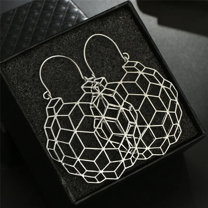2019 Women Silver Stud Women Temperament Simple Retro Hive Hollow Pendant Orecchini Boucles D Oreille Femme Aretes De Mujer Y2# (5)