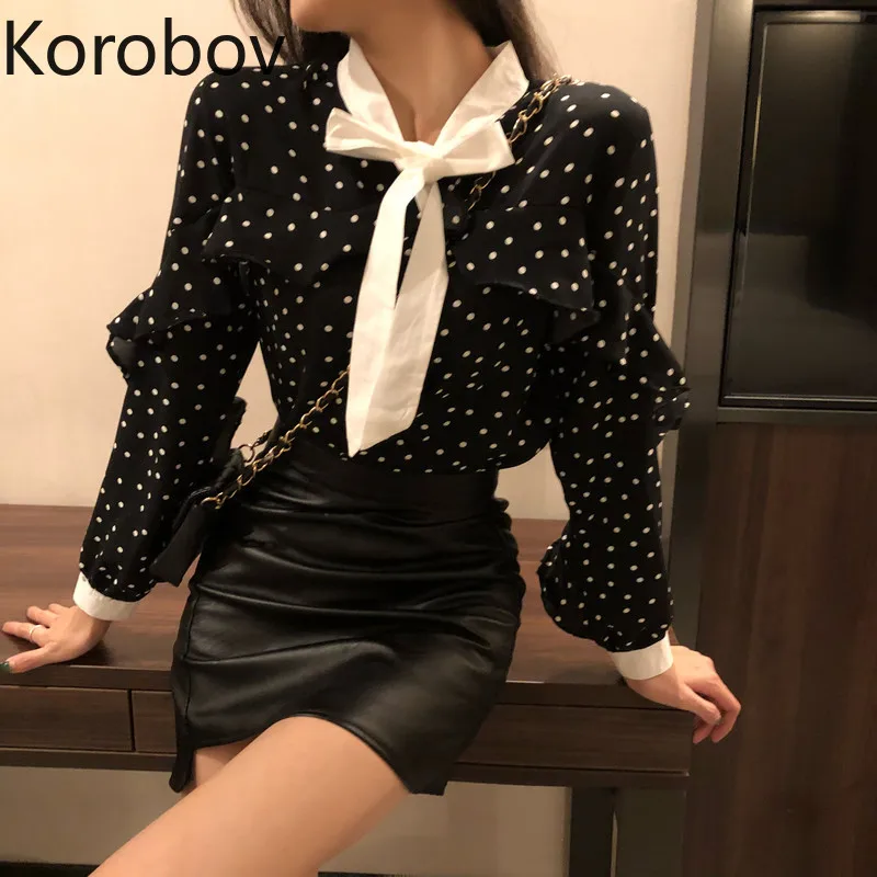 

Korobov 2019 New Arrival O-Neck Lacing Bow Women Blouse Ruffles Polka Dot Chiffon Female Blusas Patchwork Women Shirt Tops 77371