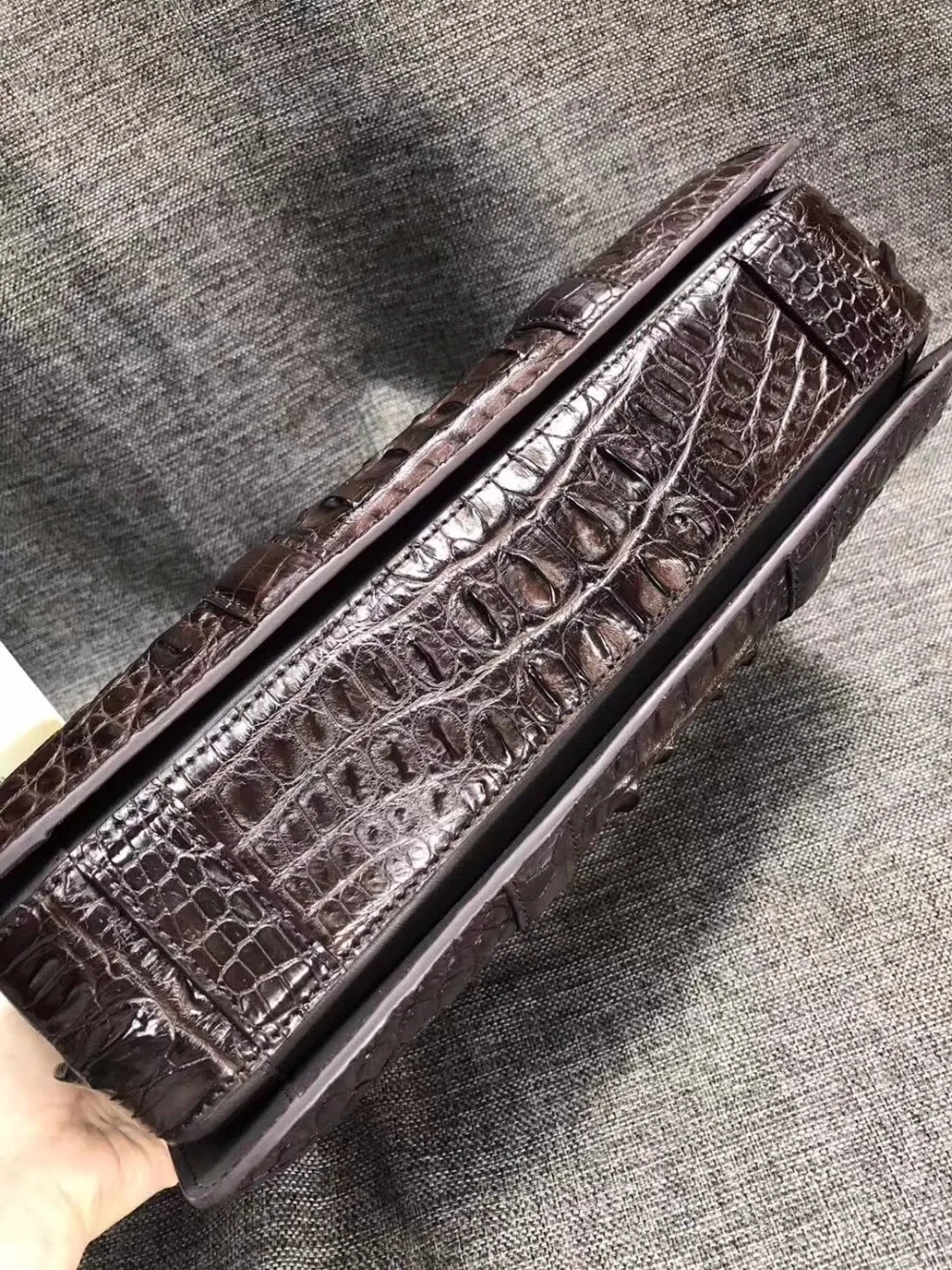 Роскошная дизайнерская натуральная крокодиловая кожа аллигатора кожа портфель для бизнесменов коричневый цвет трехполосная сумка