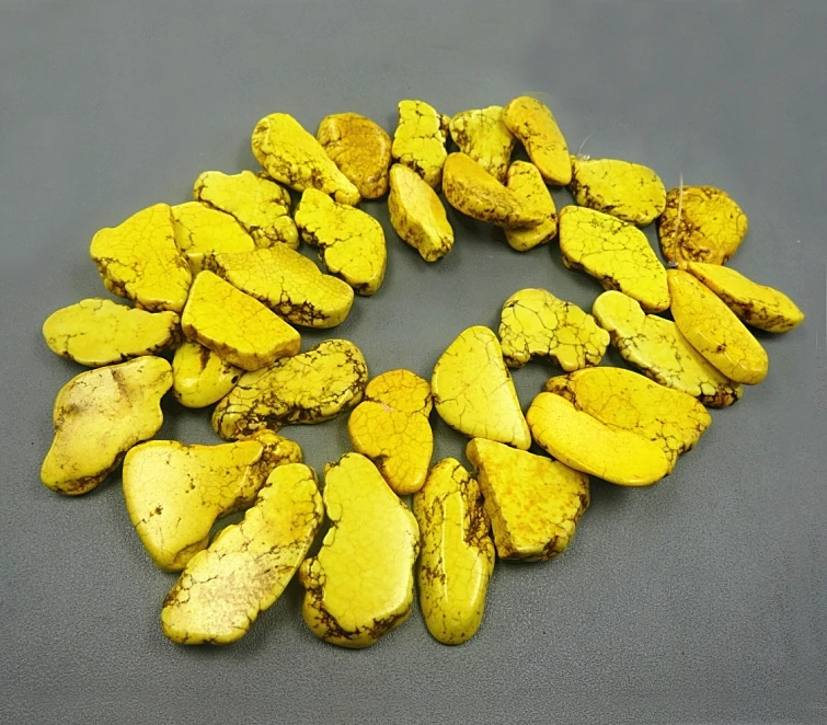 

15.5inch Necklace For Women Yellow Beads Pendant Necklace Synthetic Stick Shape Howlite Beads Loose Stone Spike