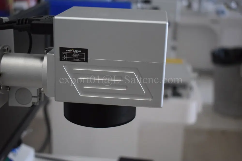 Fiber laser marking machine for metal deep engraving and cutting name necklace jewelry