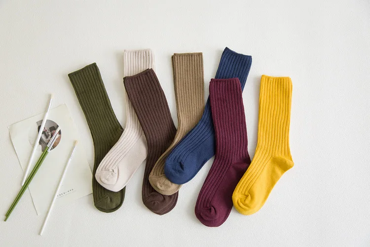 New Arrive Harajuku Retro Women Cotton Loose Socks for Autumn Winter In Tube Korean Pure Color Yellow Designer Christmas Cute