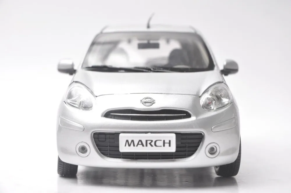 1:18 литая под давлением модель для Nissan March Micra серебро Minicar сплав игрушка автомобиль миниатюрная коллекция подарки