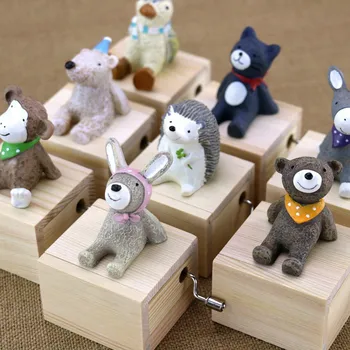 

F Cute Animals Wood Music Box Children Musical Hand-operated Music Boxes Christmas Birthday Best Gift Toy for Girls Home Decor