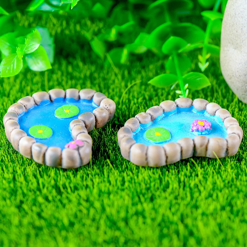 

Moss Landscape Ornament Xmas Kids Resin Miniatures Fairy Garden Decor Terrarium Micro Lawn Decoration Gift Hot