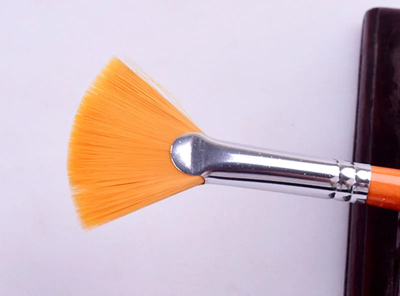 Koop 6 Stks hoge kwaliteit Oranje nylon fan vorm penselen voor artist Acryl Olieverf Aquarel Tekening Levert Professionele