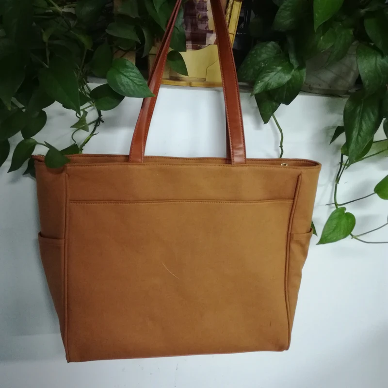 982-Display mummy tote (2)