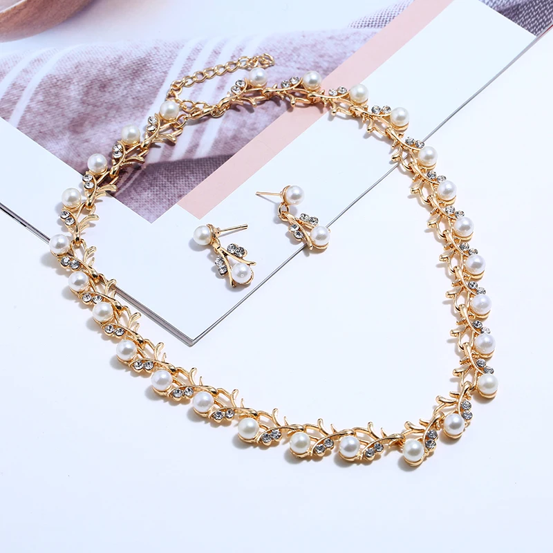 

Bohopan 2019 Personalized Jewelry Set For Women Shine Pearl Rhinestone Earrings And Necklace Female Elegant Bohemia Accessories