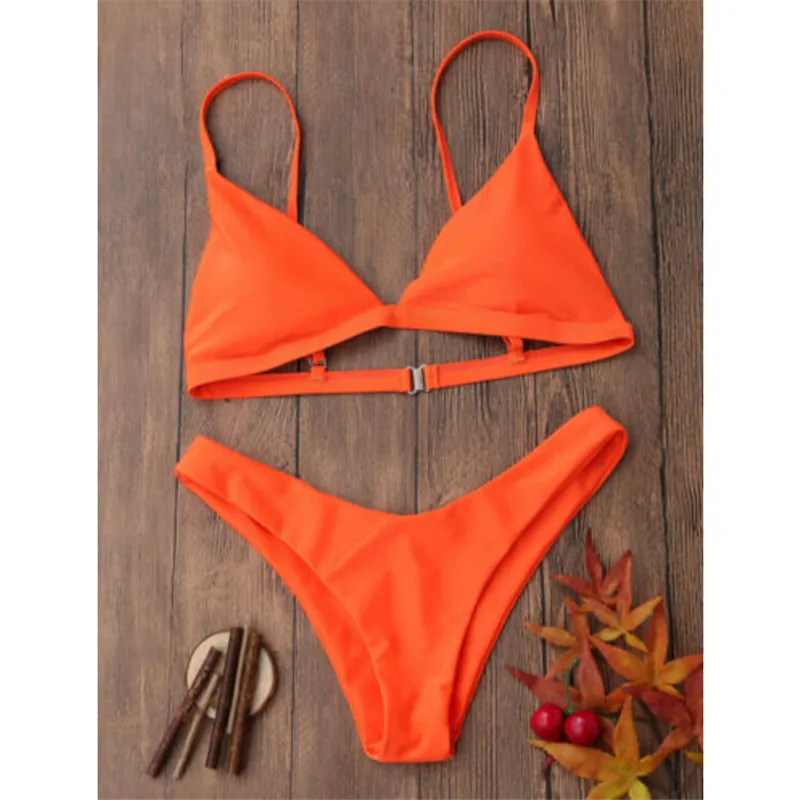 

Bikinis Women Swimsuit 2017 Summer Beach Wear Push Up Bikini Set Halter Retro Vintage Bathing Suits Plus Size Swimwear Female