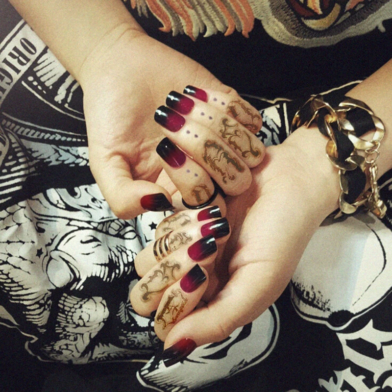 Acrylic Full Cover Nail Tips False Nail Art With Glue Designed Fake