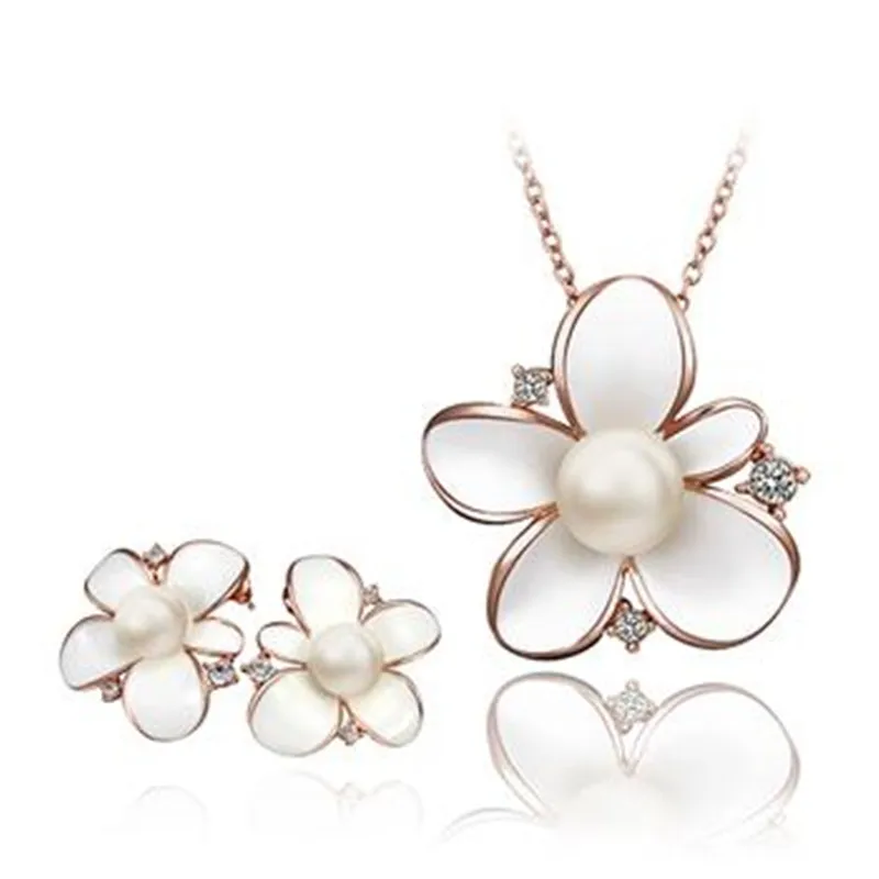 2016 High quality simple and elegant high-grade gold-plated pearl flower wild temperament Necklace Earring Sets hot selling tide
