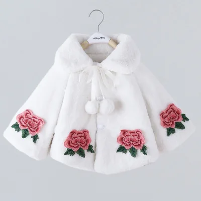 

Baby Girl Jackets 2018 Winter Outerwear Et Velour Fabric Garment Lovely Bow Coat for Baby Girls Kids Clothes Clothing embroidere