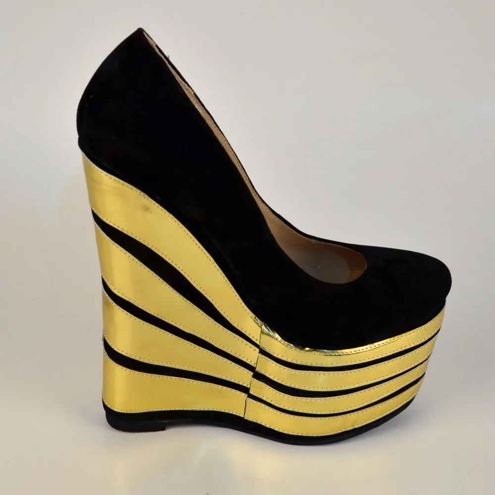 gold closed toe wedges