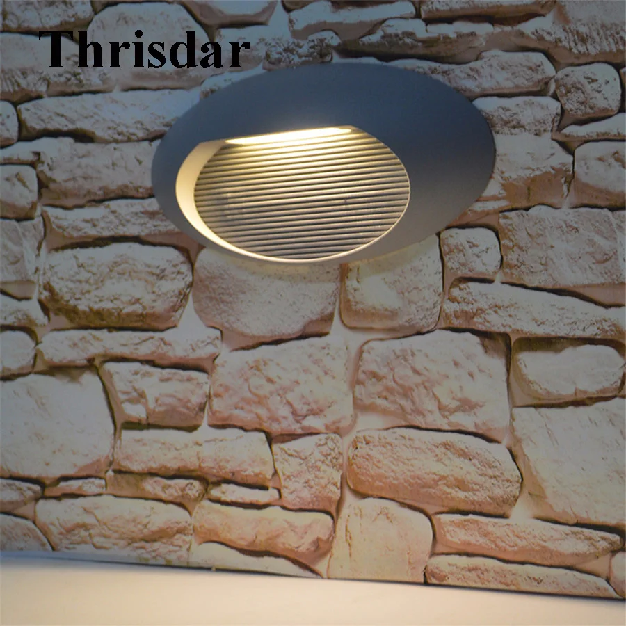 

Thrisdar 5W LED Footlight IP65 Outdoor Wall Corner Light Surface Mounted LED Step Wall Light Pathway Fence Corridor Wall Light