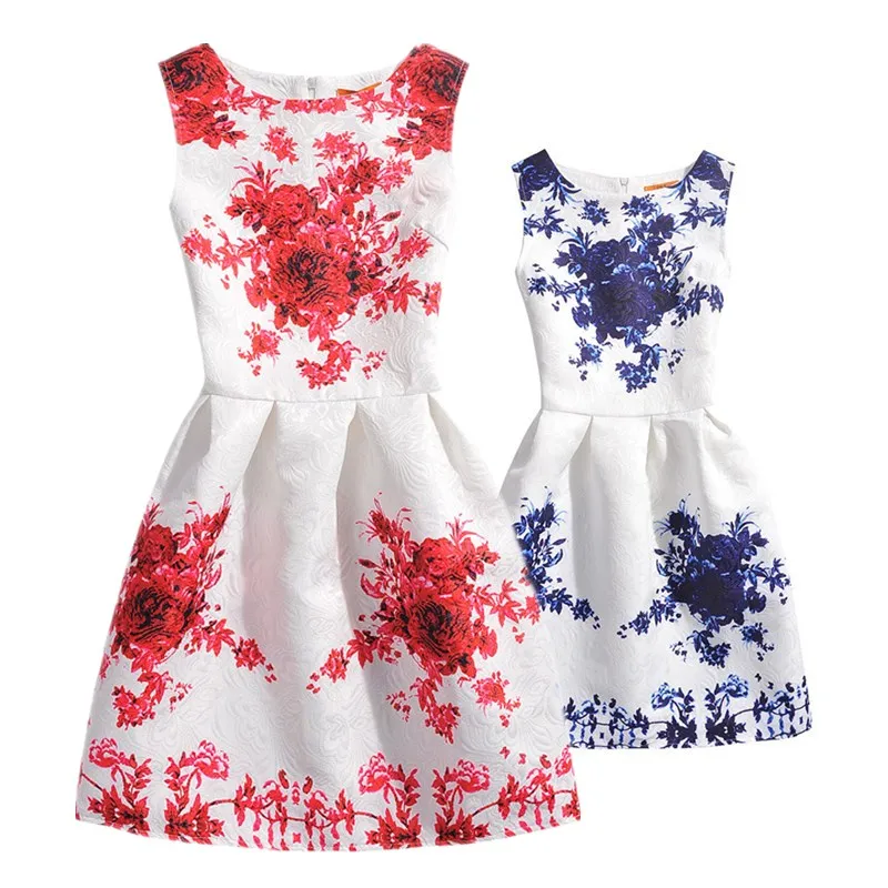 

Family Matching Clothes mae e filha Family Look Fashion Mother Daughter Dresses Summer 2018 Flower Print Mom and Daughter Dress