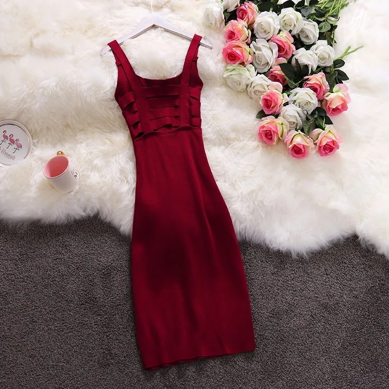 

Suspender with Round Neck, Sleeveless Backless, Medium and Long Button-wrapped Knitted Dresses sexy dress