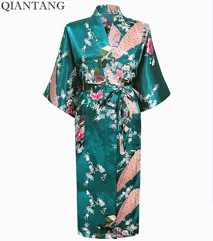 dressing kimono