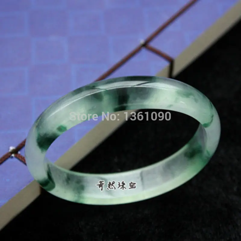 

Free Shipping 00260 Grade A 100% Natural Chinese Bracelets Bangle ()