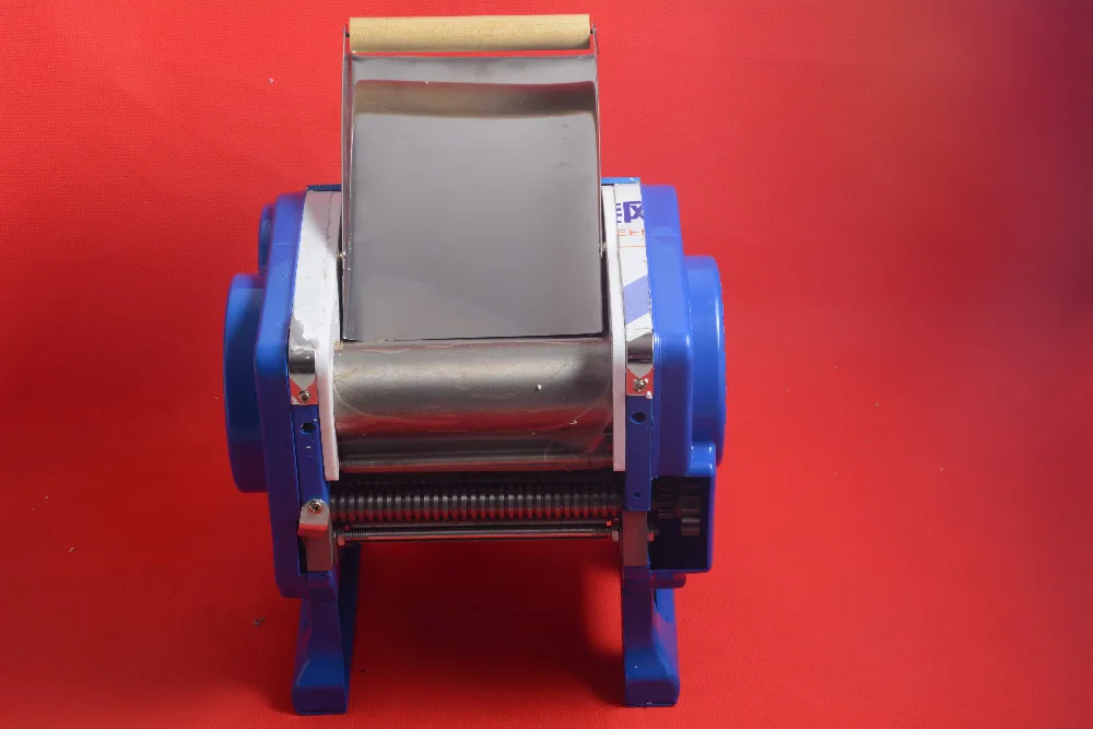 

Electric Pasta Machine Maker Press noodles machine producing used to press different kinds of noodles