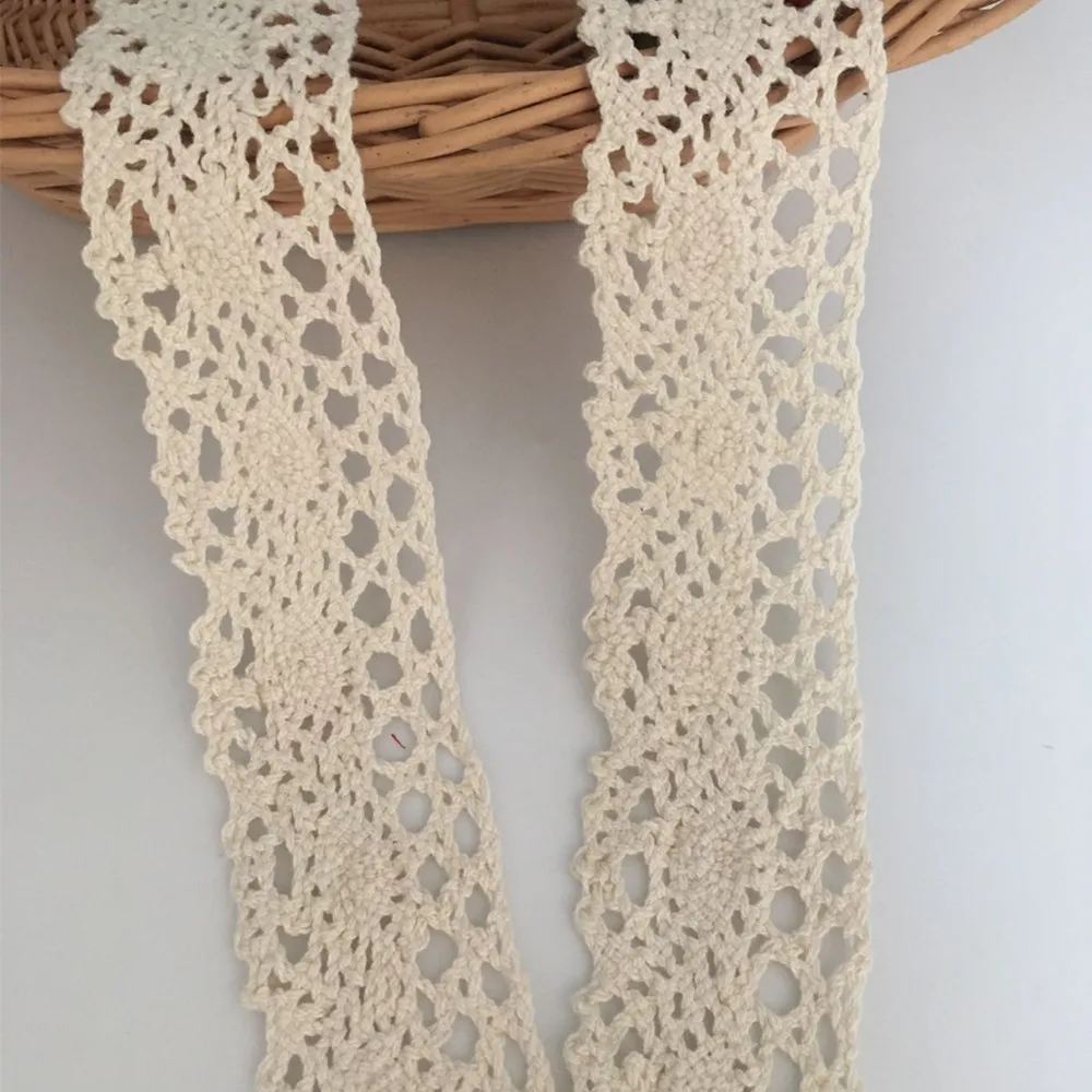 

2 meters Sew beige Lace Ribbon Trim Guipure 40mm width , Craft Scrapbooking Embroidery DIY Gift Packing 7LS59-4