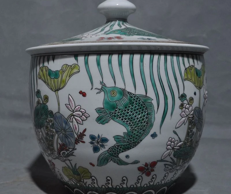 

10" Marked Old China Wucai Porcelain Fish Lotus Flower Statue Tank Pot jar Crock