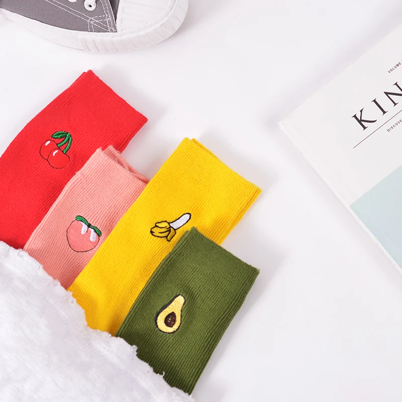 

2019 New Arrivals Heap Socks Retro Whole Slaes Long Cotton Street Socks Muply Women Cute Fruit Meias Pattern Attract Socks Femme
