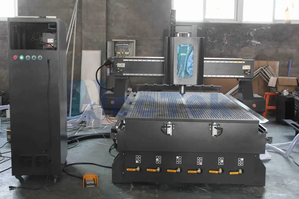 AKM1325C ATC cnc  (2)