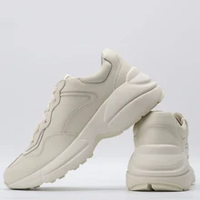 Новинка года; повседневные Модные мужские и женские кроссовки; удобные дышащие кроссовки для бега на открытом воздухе из натуральной кожи; нескользящие