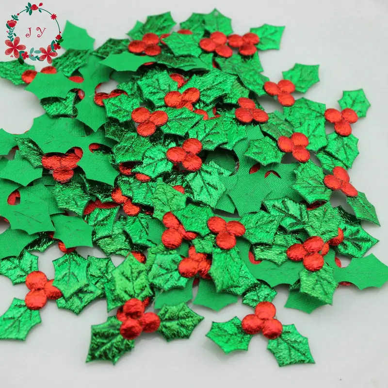 

200pcs/lot Metallic green Fabric Holly leaf Holly bead Three leaves Red Berry Appliques 3.2cm Felt Patches for DIY,X'mas Decor