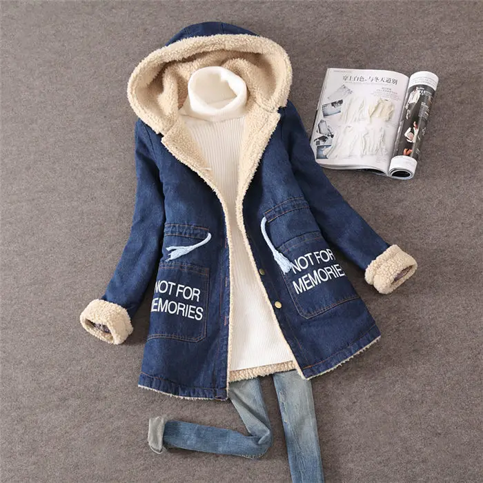 Вельветовое плотное теплое джинсовое пальто для девушек, зимнее корейское длинное повседневное хлопковое пальто с капюшоном, Женское пальто из овечьей шерсти, верхняя одежда с буквенным принтом f1214
