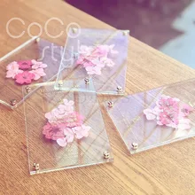 Cocostyles пользовательские красивые двухслойные Золотая фольга Пригласительные открытки с сохраненные свежими цветами для газона свадебные приглашения