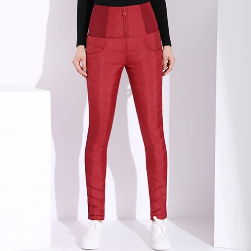 Для женщин s штаны с эластичной резинкой на талии теплые Для женщин брюки Большой Размеры классический Для женщин зимние ветрозащитные на утином пуху зимние штаны для зимние штаны для женщин теплые штаны женские - Цвет: Красный