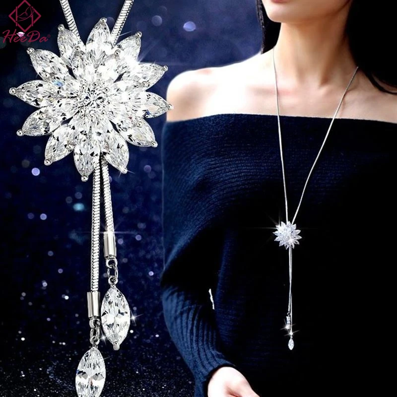 

Heeda Korean Graceful Autumn Winter New Crystal Glass Flower Necklace for Women Kpop Fashion Snake Sweater Chain Long Jewelry