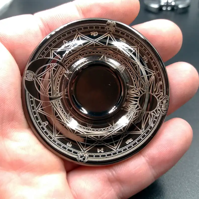 Новый Майя круглый цвет из нержавеющей стали ручной Спиннер для повседневного использования металлический фиджет-Спиннер СДВГ Забавный по...