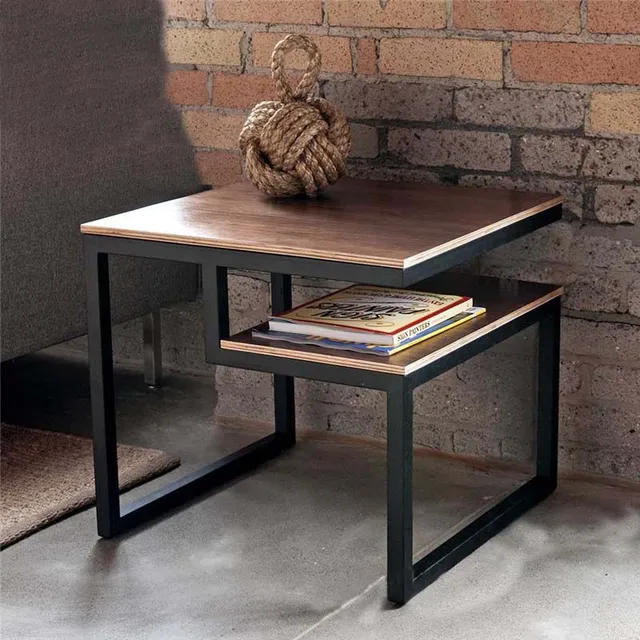 País de américa para hacer la cosecha , antigua mesas de hierro forjado