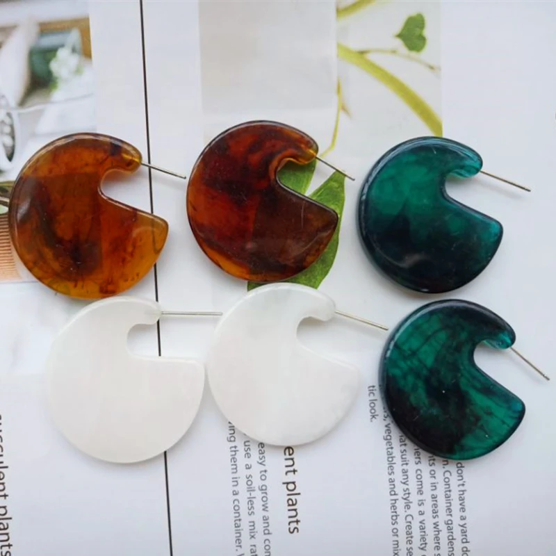 

Acetate semi-circular new style hipster earrings simple three-color optional high temperament net red jewelry acrylic S007