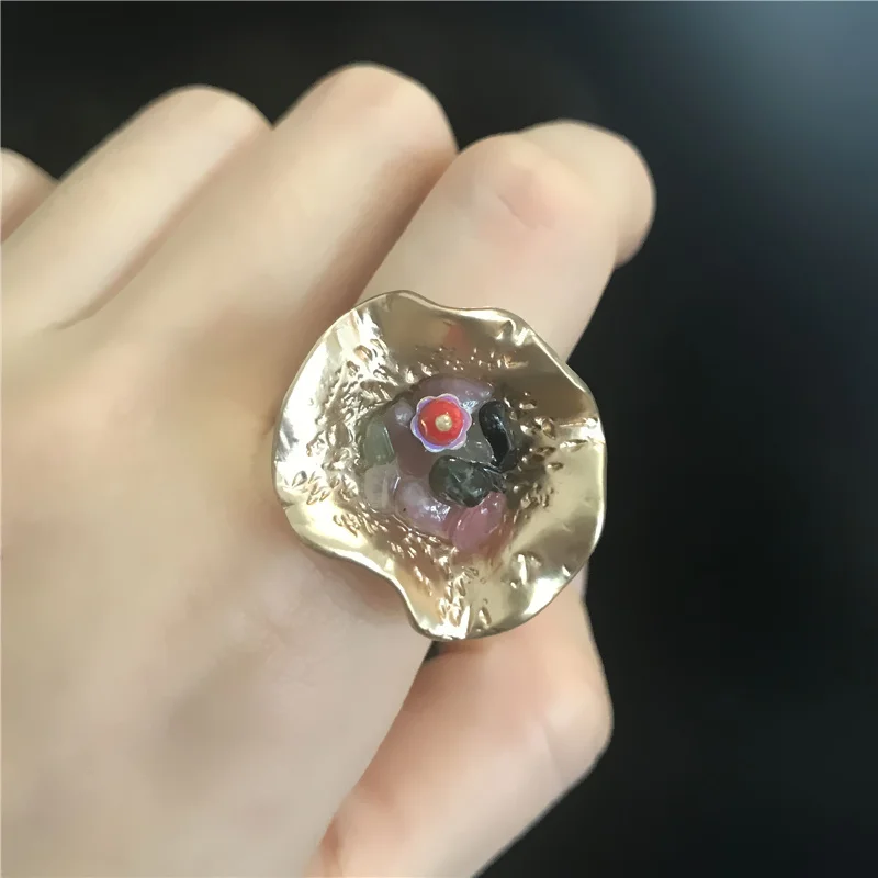 

Resizable The original high-end fashion boutique shield yuan hot stone flower ring wholesale trade